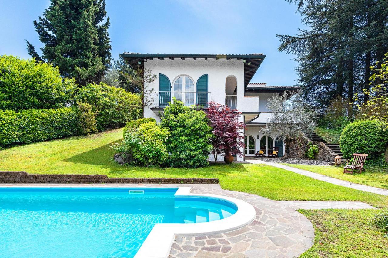 Villa Costanza Con Piscina By Wonderful Italyパデンゲ・スル・ガルダ エクステリア 写真